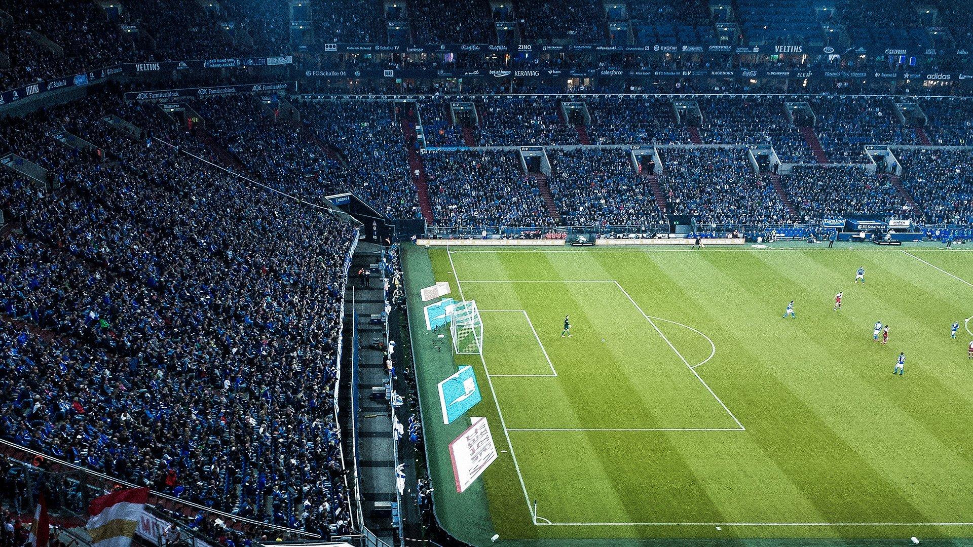 雅克松的绿茵传承，从C罗内马尔到黄潜，一个梦想的轨迹